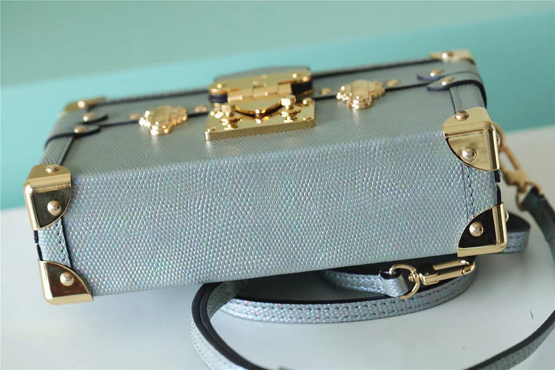 Luxury - Louis Vuitton Bags - 112