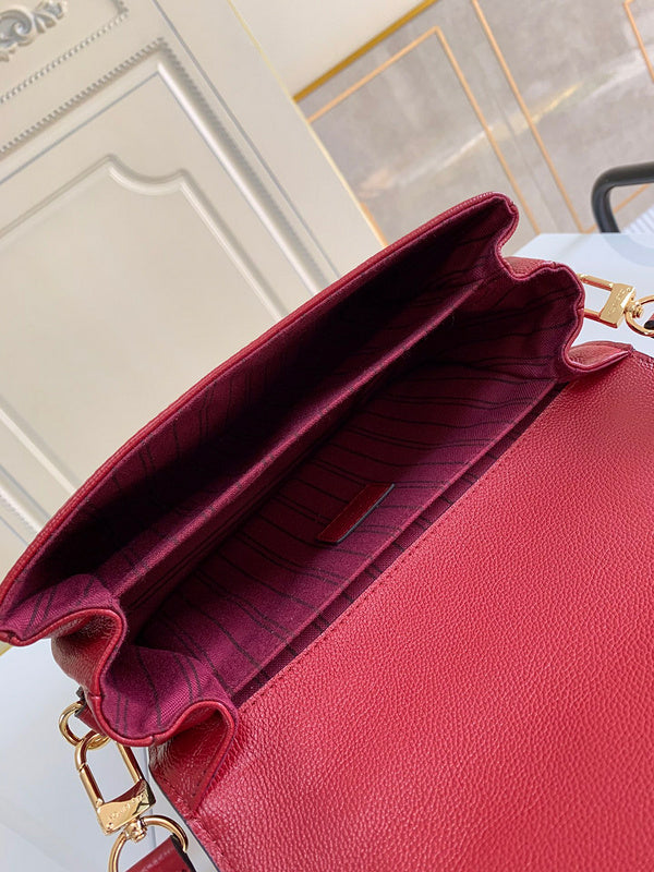 Louis Vuitton Luxury Bags 1811