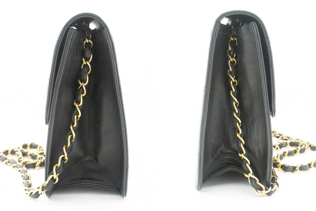 CHANEL Chain Shoulder Bag Clutch Black Quilted Flap Lambskin Purse k13