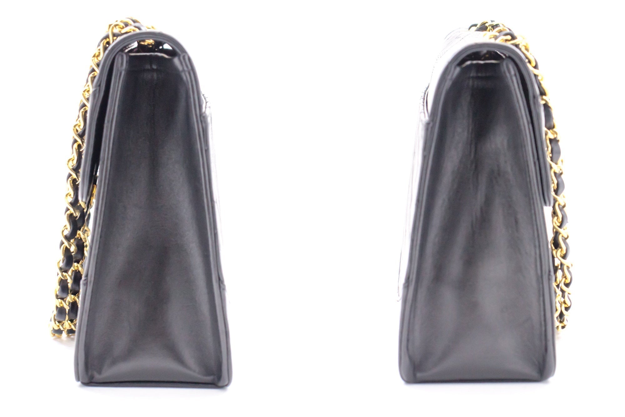 CHANEL Vintage Classic Chain Shoulder Bag Black Quilted Flap Lamb i93