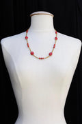 Collier dor�� en p��te de verre Chanel (Attribu�� ��)