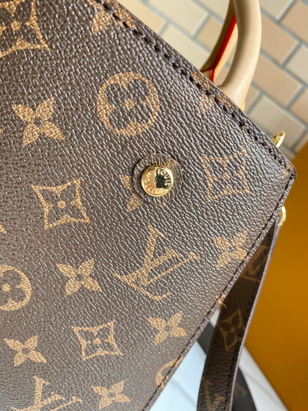 Designer Handbags Louis Vuitton 102