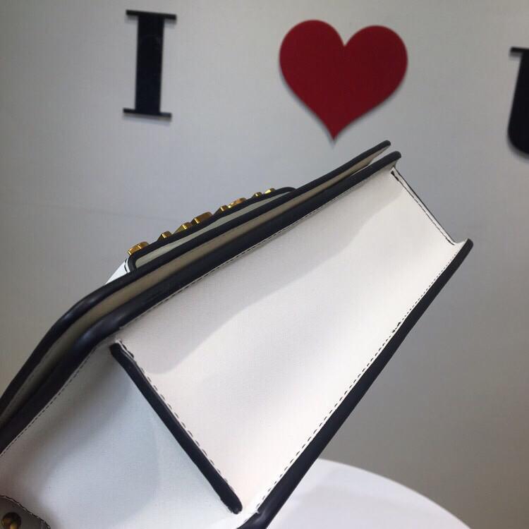 Designer Handbags dior 223
