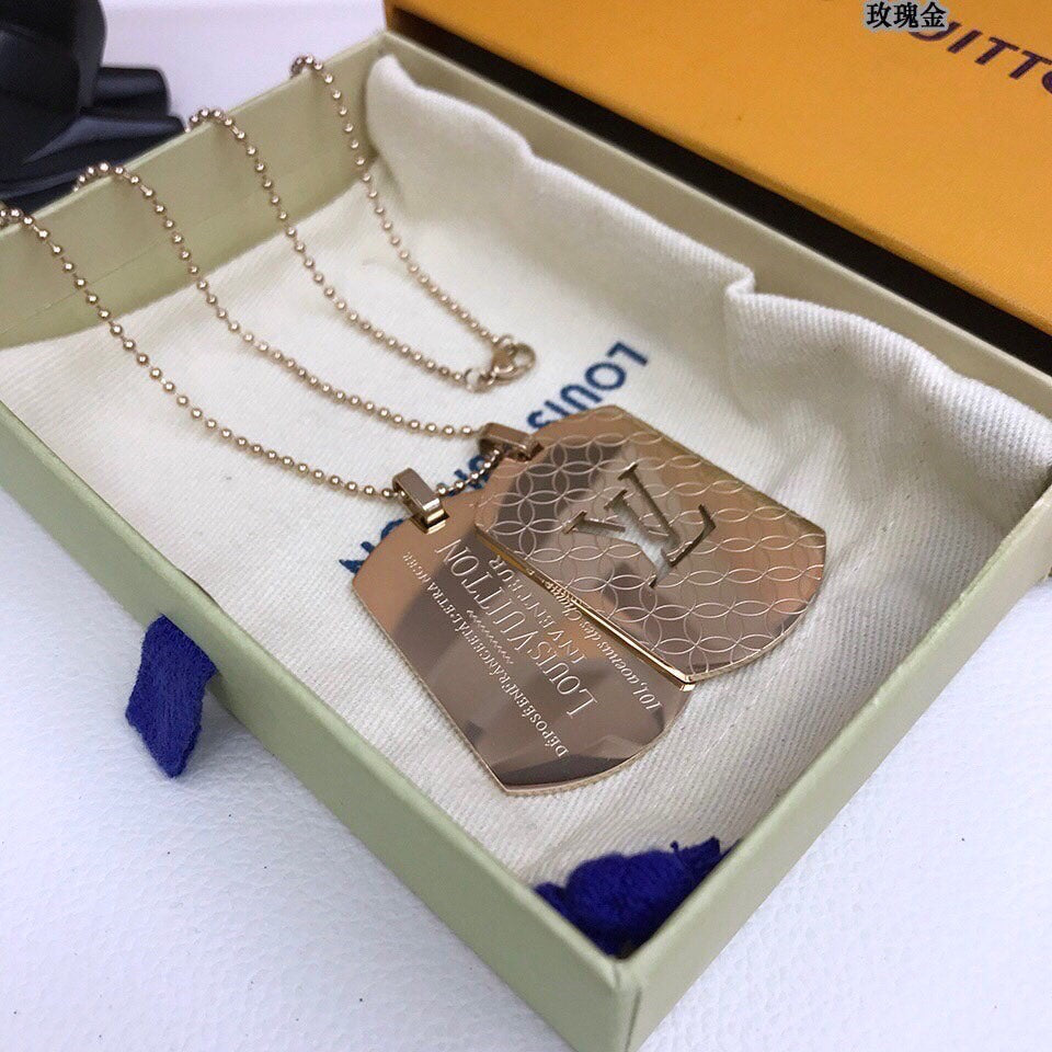 BG - Holiday Necklace louis vuitton022