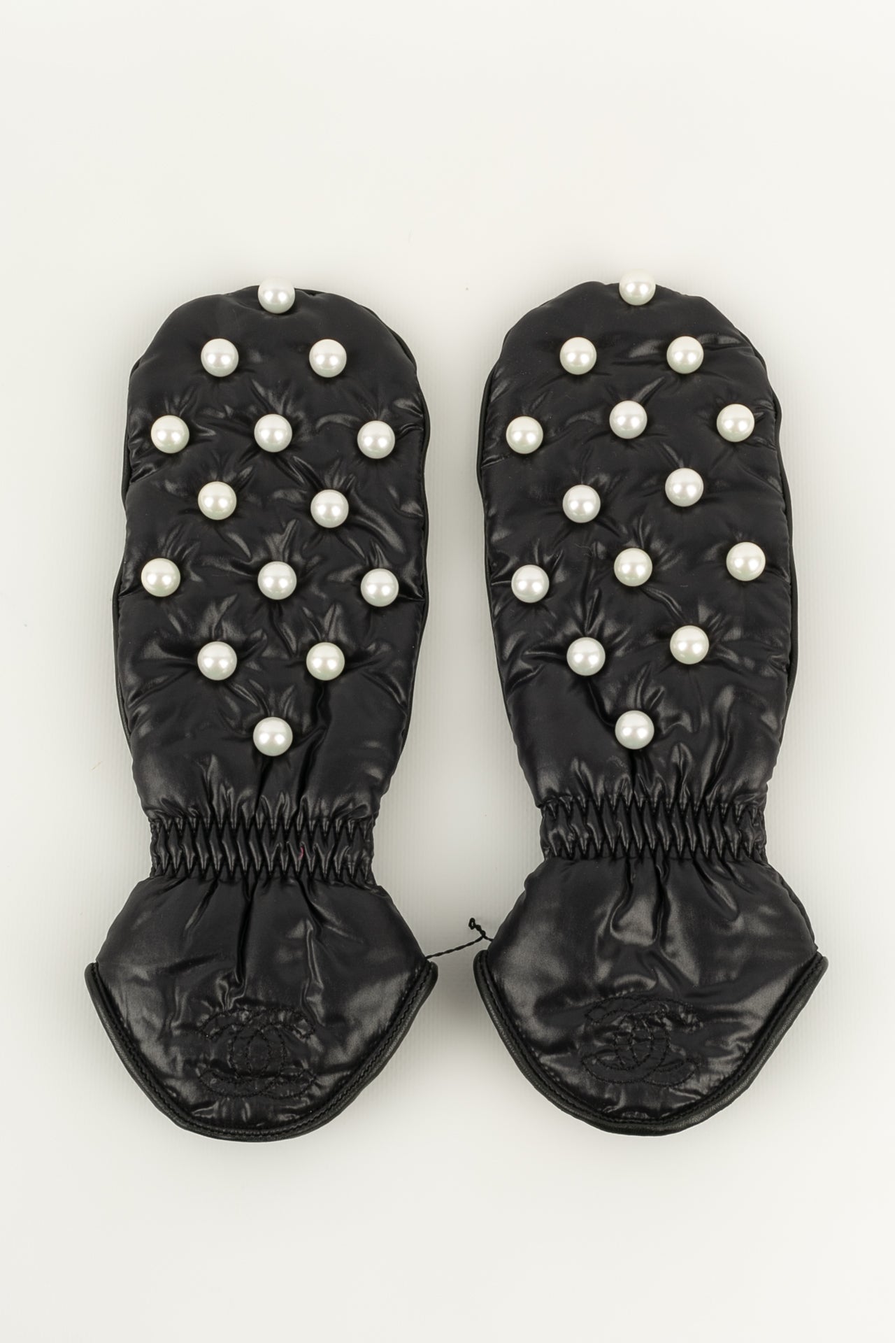 Gants Chanel