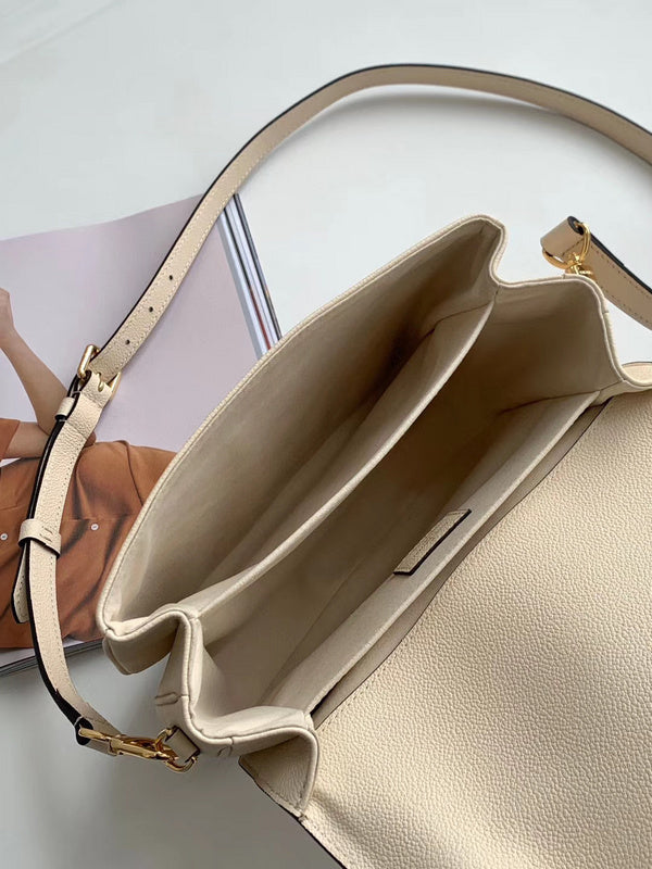 Louis Vuitton Luxury Bags 2544