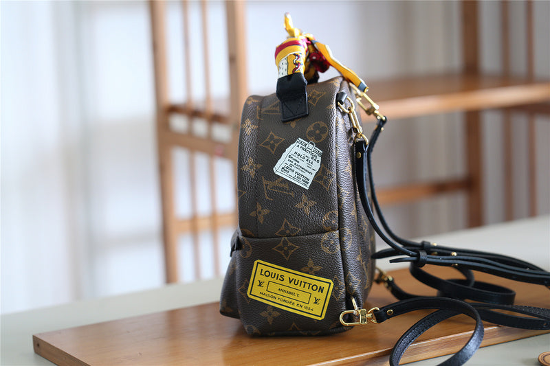 Luxury - Louis Vuitton Bags - 023