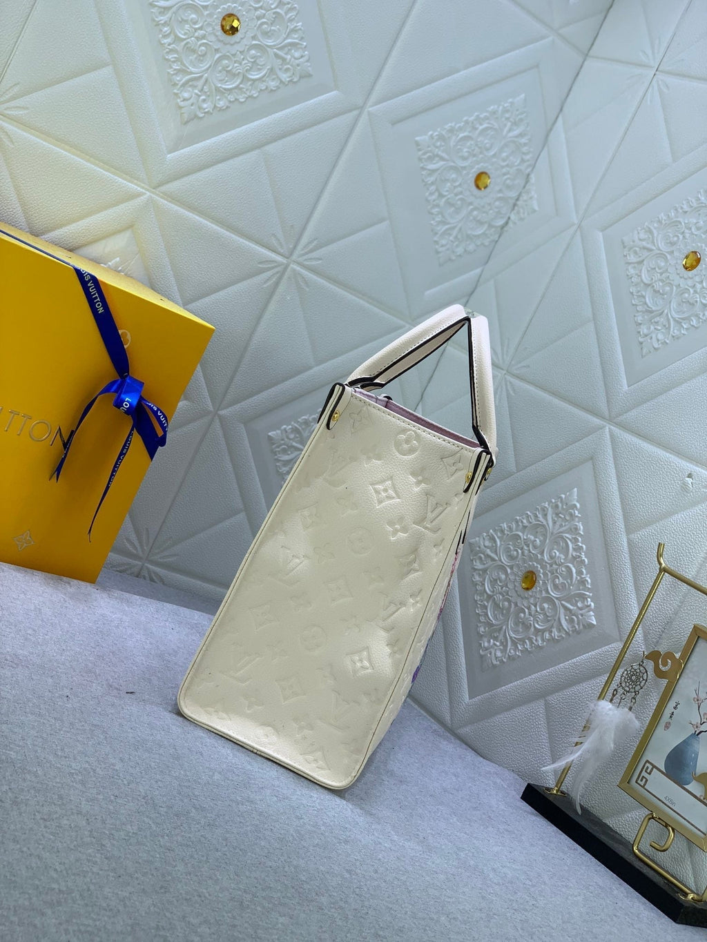 Luxury Bags Louis Vuitton  768