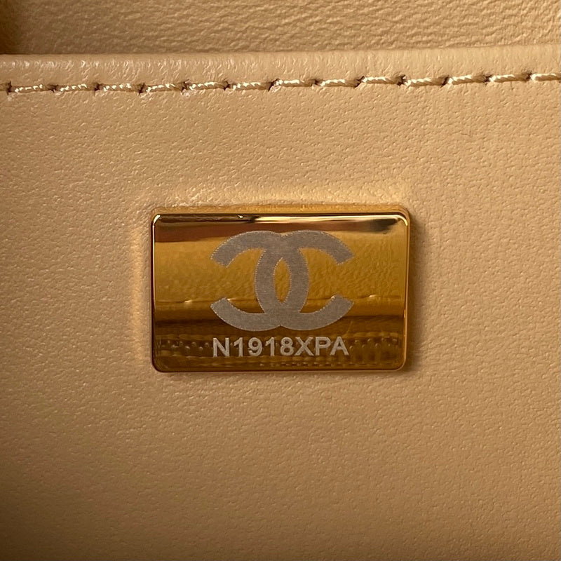 aura-bags - Chanel Bags - 7357
