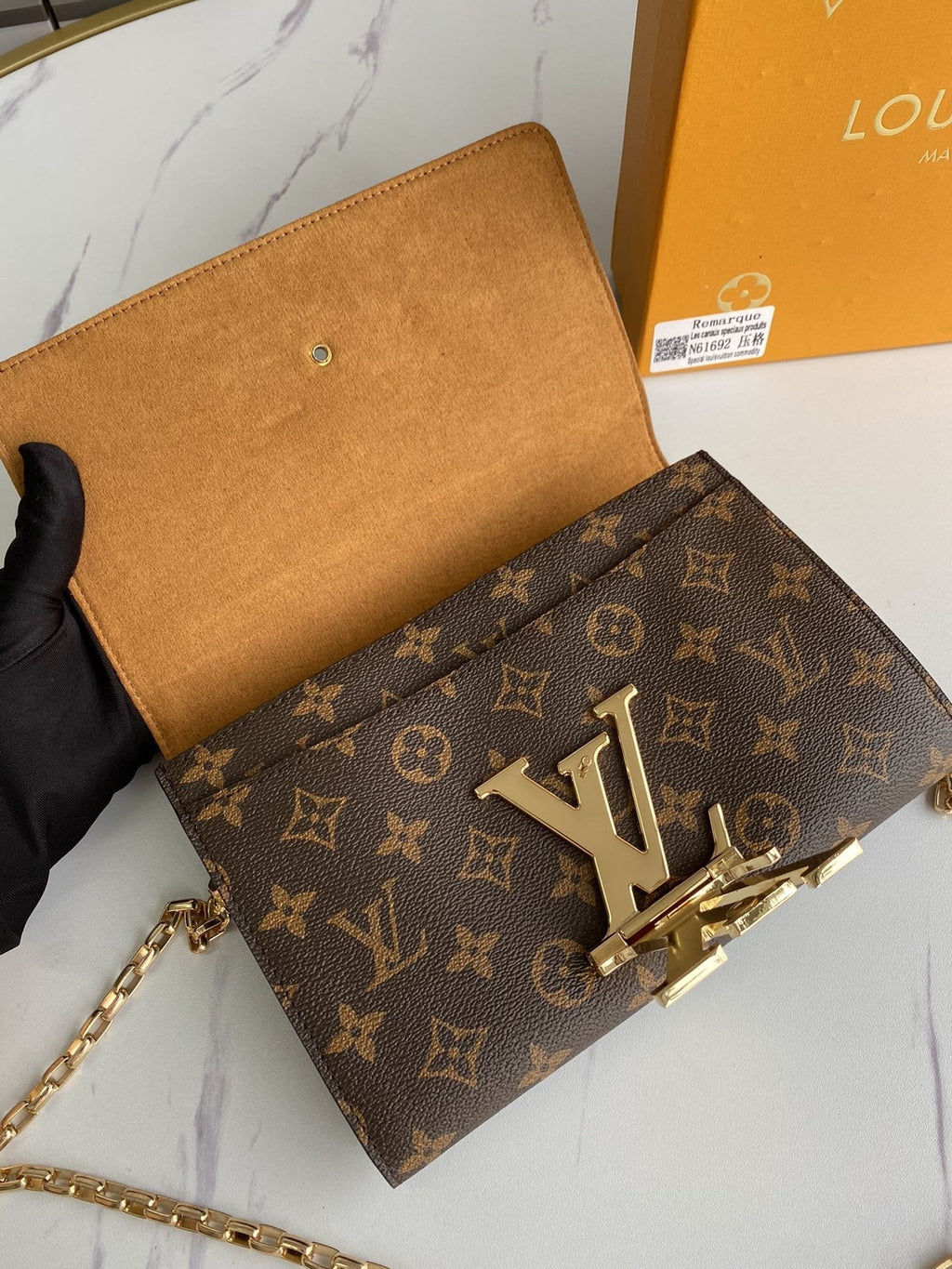 Designer Wallet louis vuitton 056