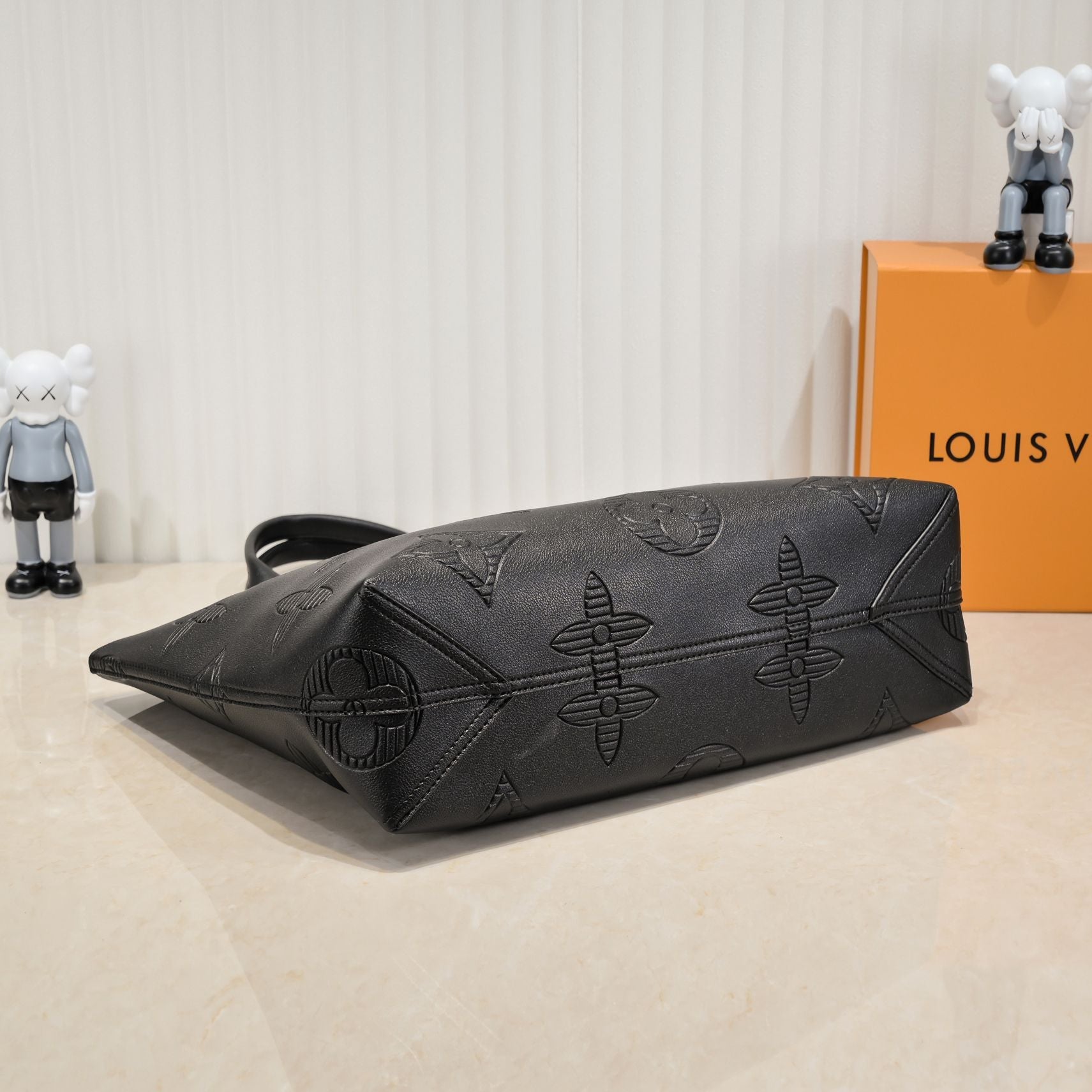 Luxury Bags Louis Vuitton  804