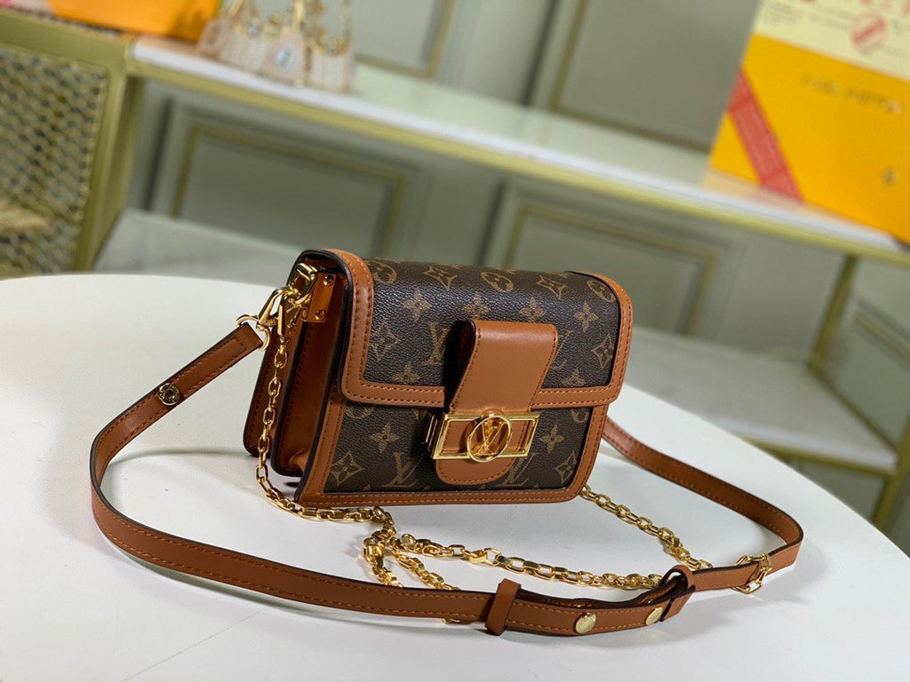 Designer Handbags Louis Vuitton 037