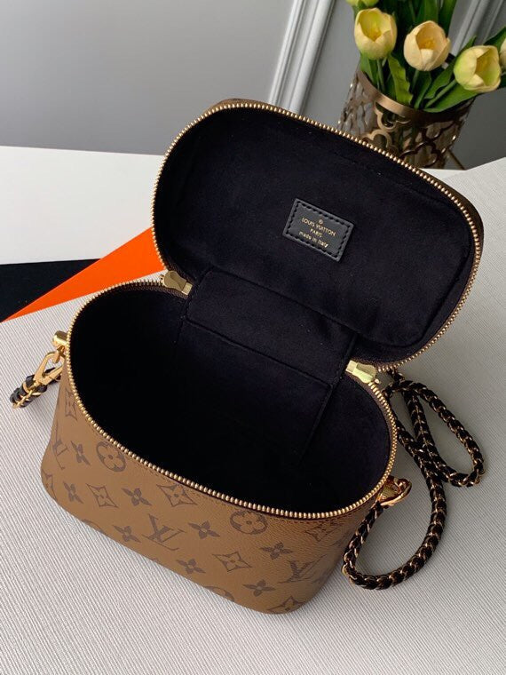 Louis Vuitton Luxury Bags 2674