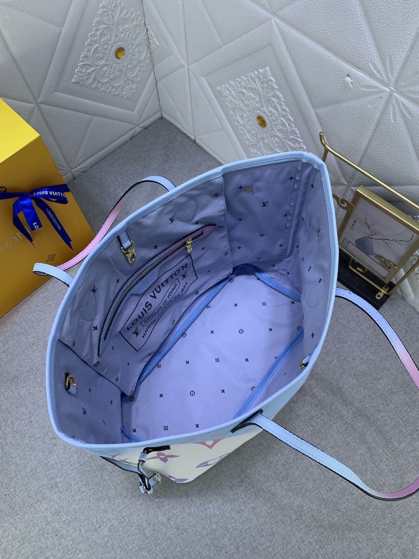 New Bag Louis Vuitton  651
