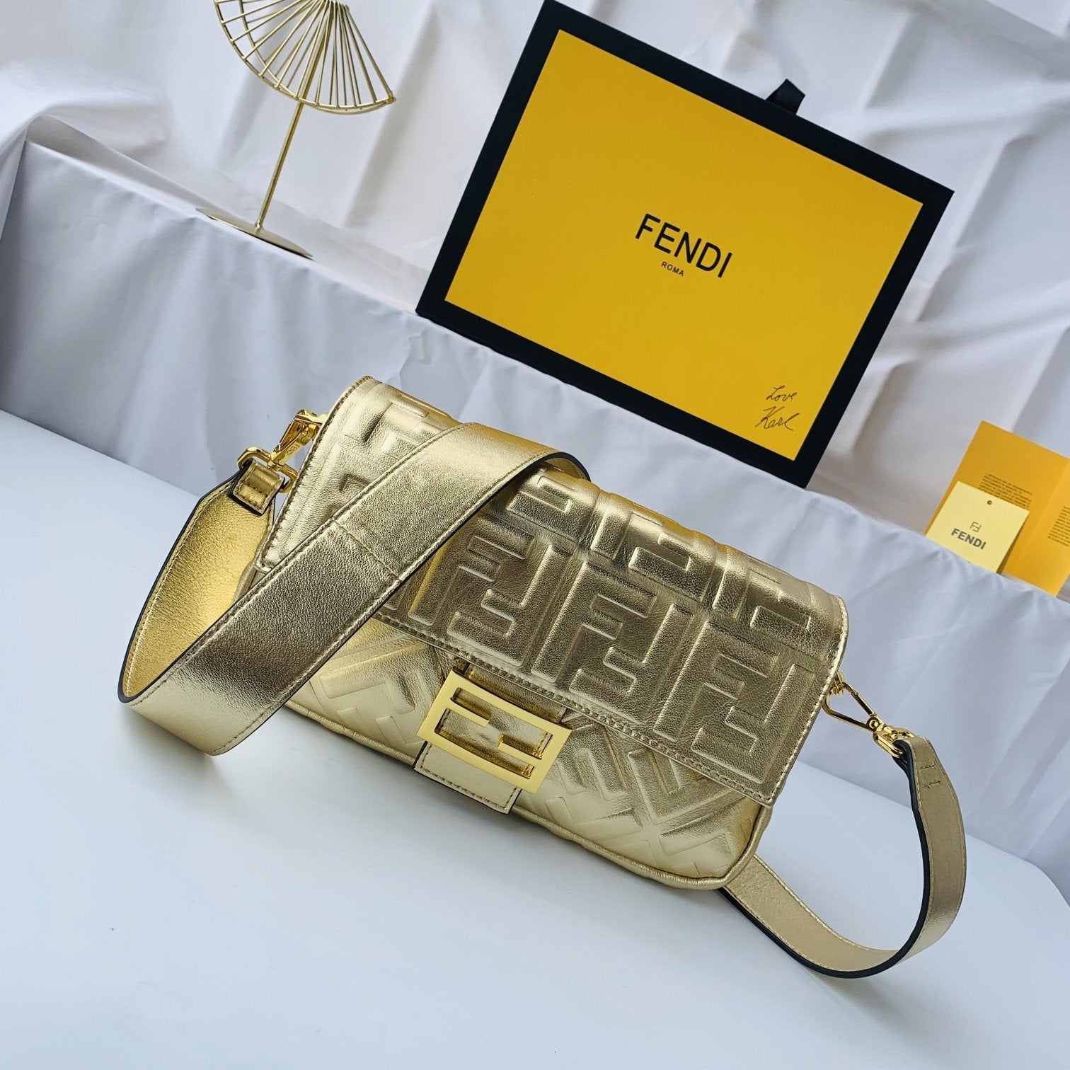 Designer Handbags Fendi 179