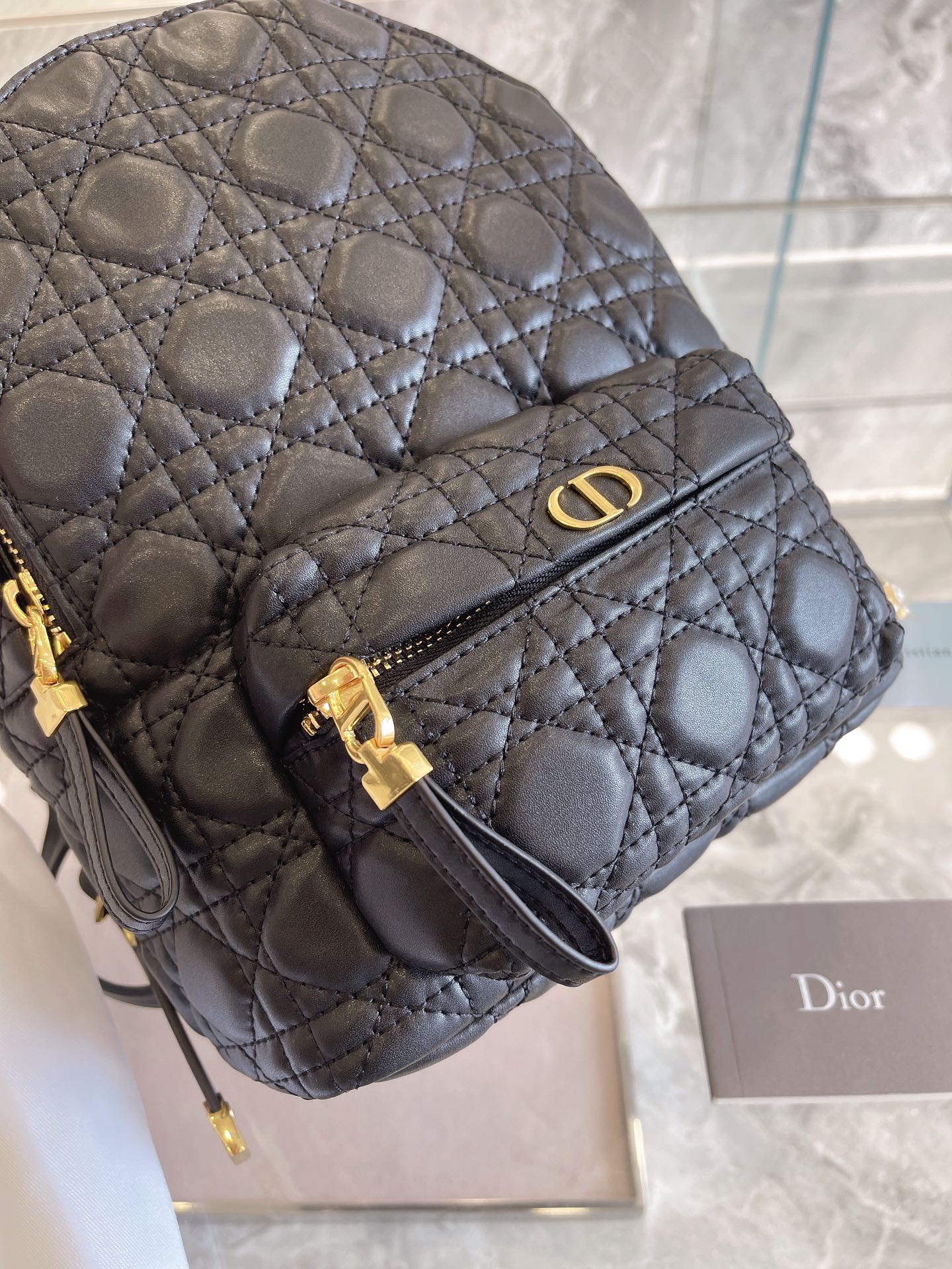 Designer Handbags dior 327