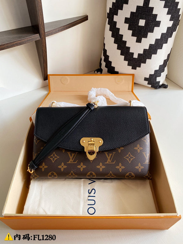 Louis Vuitton Luxury Bags 2649