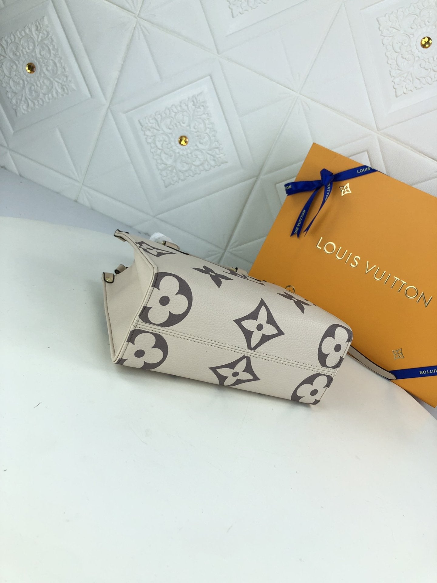 Designer Handbags louis vuitton 106