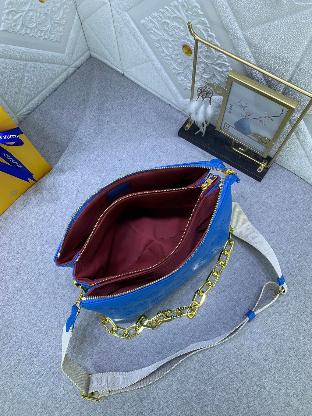 Luxury Bags Louis Vuitton  878