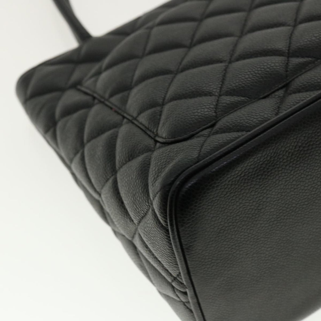 CHANEL Tote Bag Caviar Skin Black CC  am4270