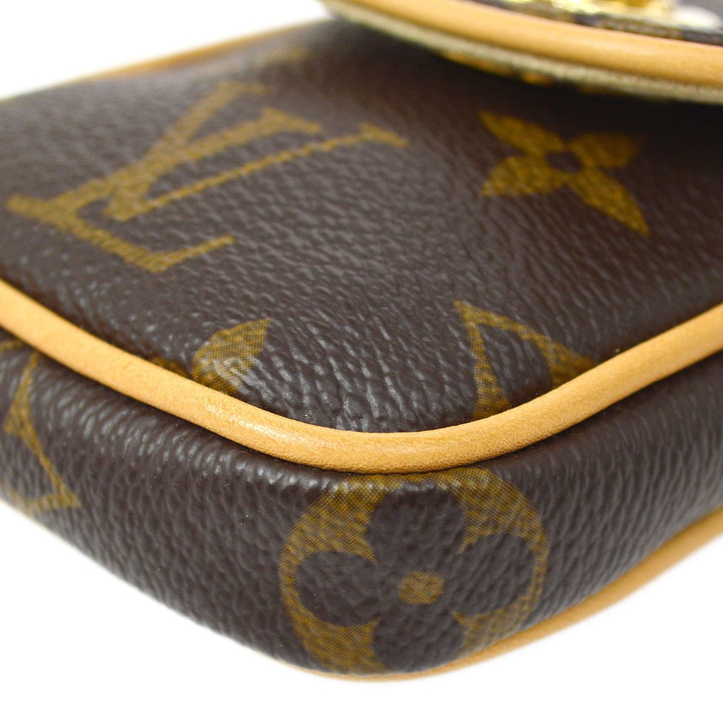 LOUIS VUITTON POCHETTE TULUM