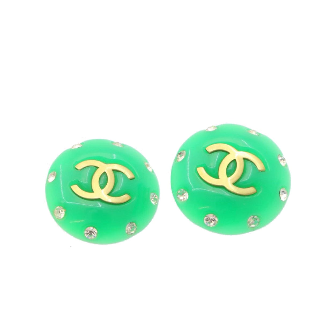 CHANEL Clip-on Earring Gold Tone Green CC Auth ar4783A