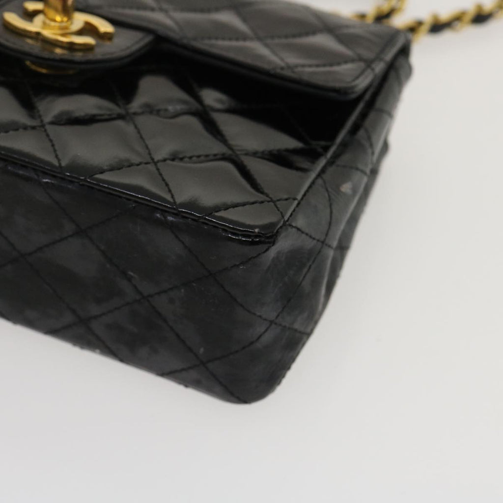 CHANEL Mini Matelasse Chain Flap Shoulder Bag Enamel Black Gold CC Auth ar6839A