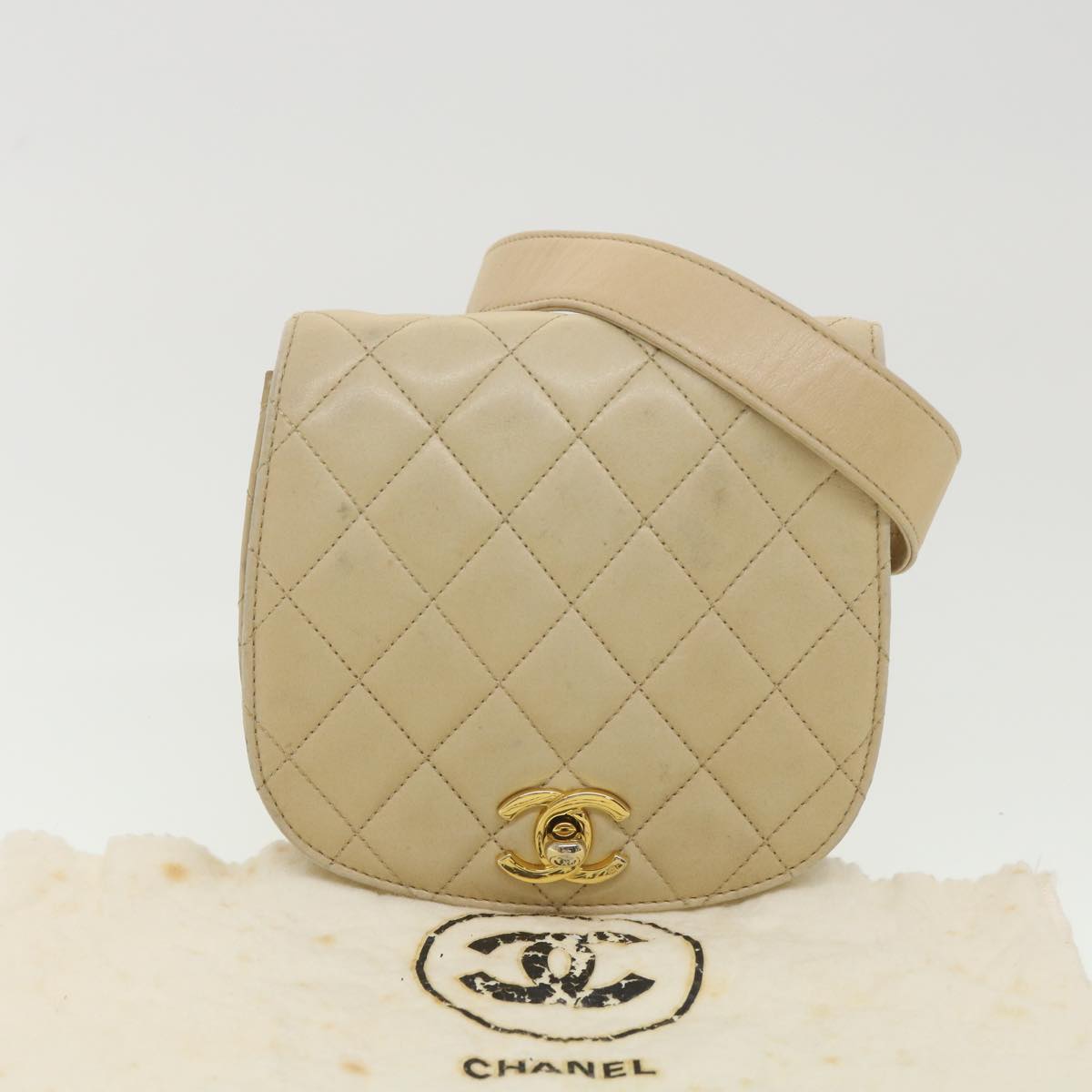 CHANEL Shoulder Bag Lamb Skin Beige CC Auth ar9074