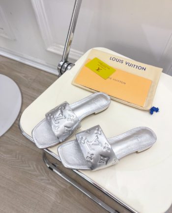 louis vuitton Women's Revival Flat Mule Sliver For Women 1A9QJG