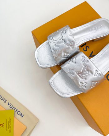 louis vuitton Women's Revival Flat Mule Sliver For Women 1A9QJG