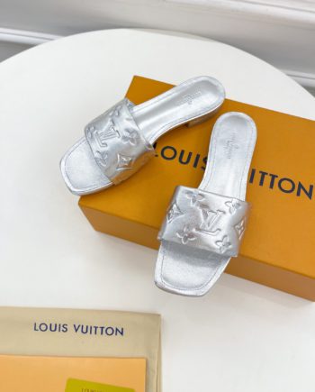louis vuitton Women's Revival Flat Mule Sliver For Women 1A9QJG