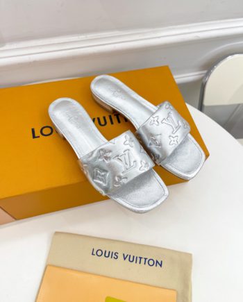 louis vuitton Women's Revival Flat Mule Sliver For Women 1A9QJG