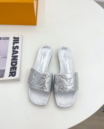 louis vuitton Women's Revival Flat Mule Sliver For Women 1A9QJG