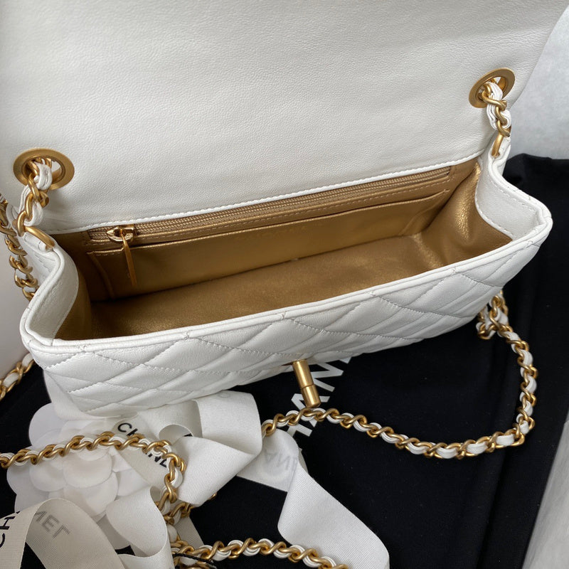 aura-bags - Chanel Bags - 7640