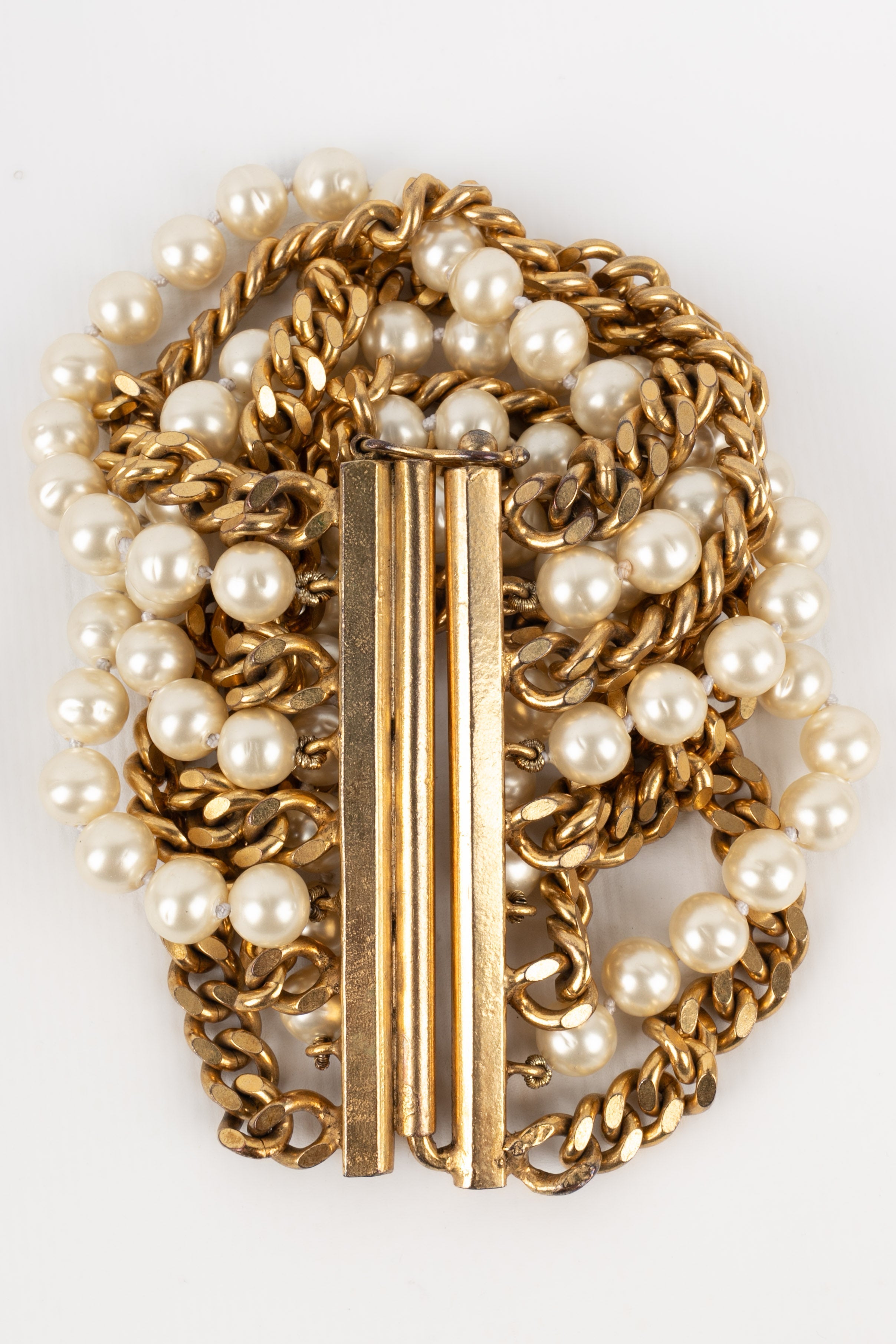 Bracelet de perles nacrées Chanel