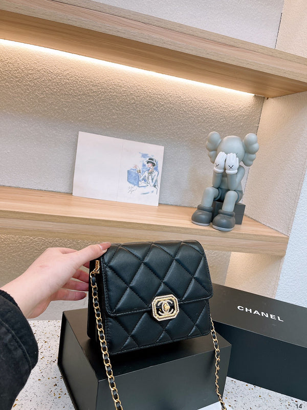 aura-bags - Chanel Bags - 7143