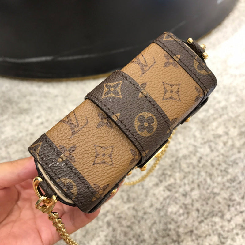 Louis Vuitton Luxury Bags 1815