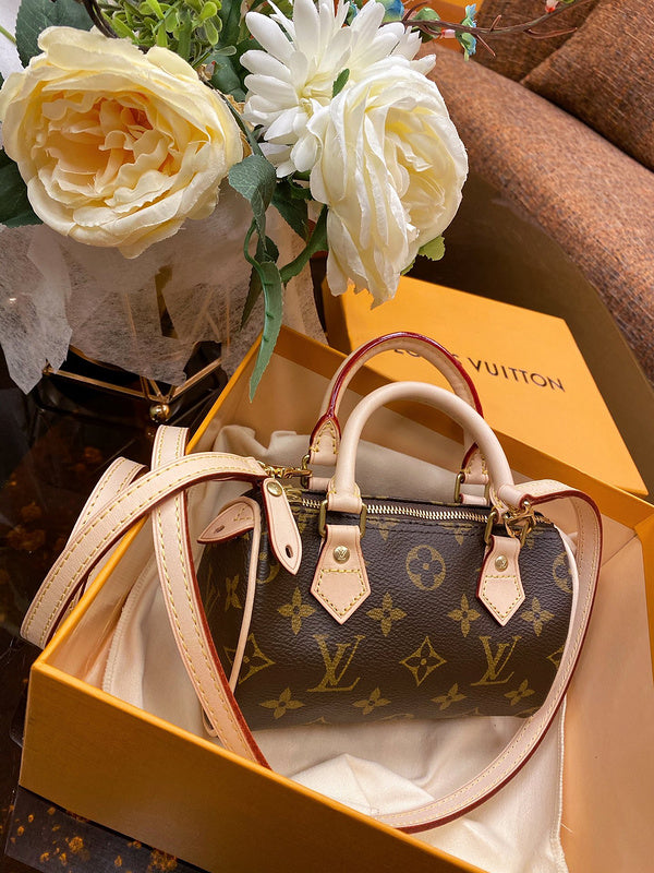 Louis Vuitton Luxury Bags 2658