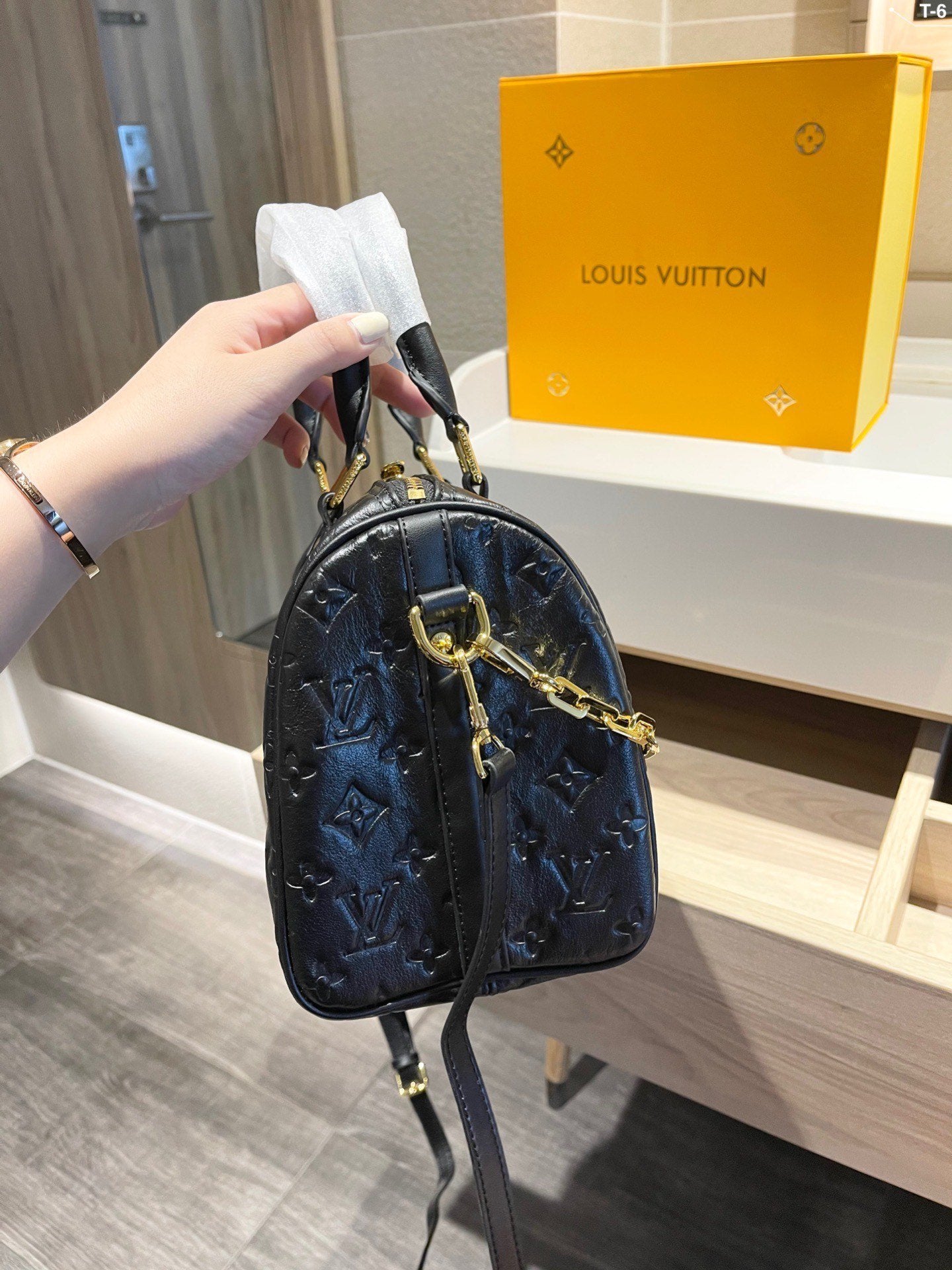 Designer Handbags louis vuitton 476