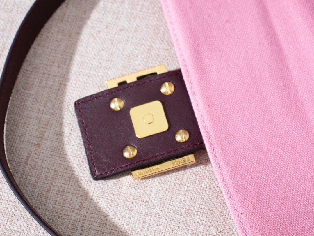 Designer Handbags Fendi 079