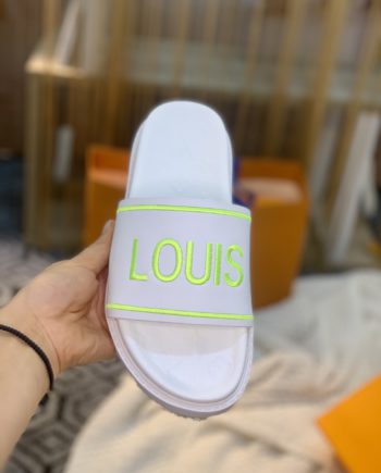 louis vuitton Women's Pool Pillow Flat Comfort Mule White For Women LV