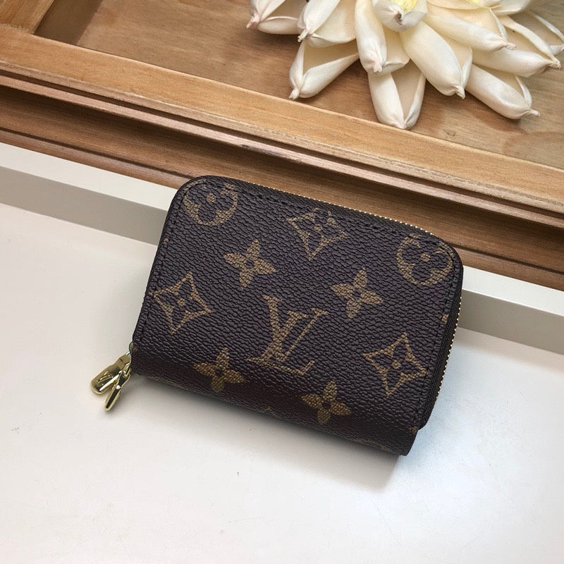 Louis Vuitton Luxury Bags 2438