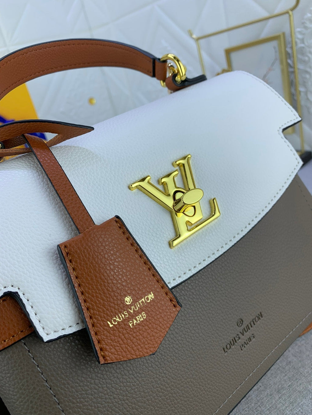 Luxury Bags Louis Vuitton  743