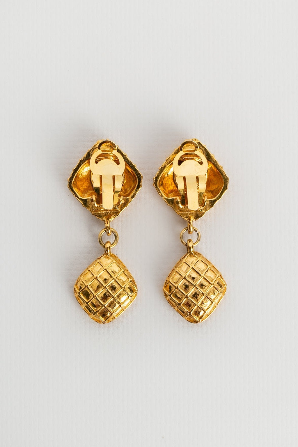 Parure perl��e et strass��e Chanel