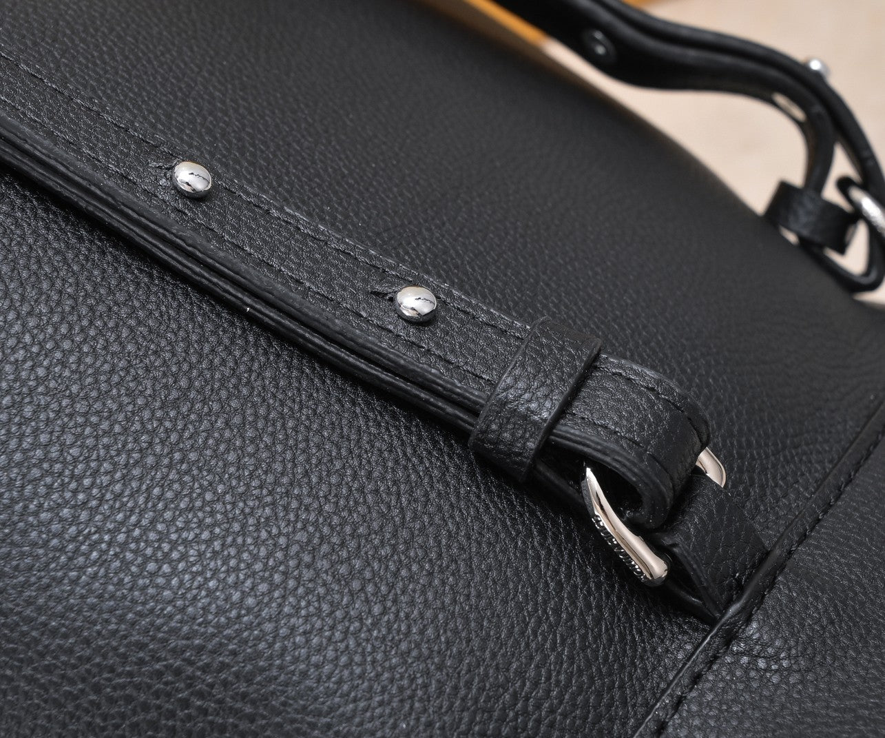 Luxury Bags Louis Vuitton  808