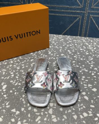 louis vuitton Women's Revival Flat Mule Sliver For Women 1AAOVA