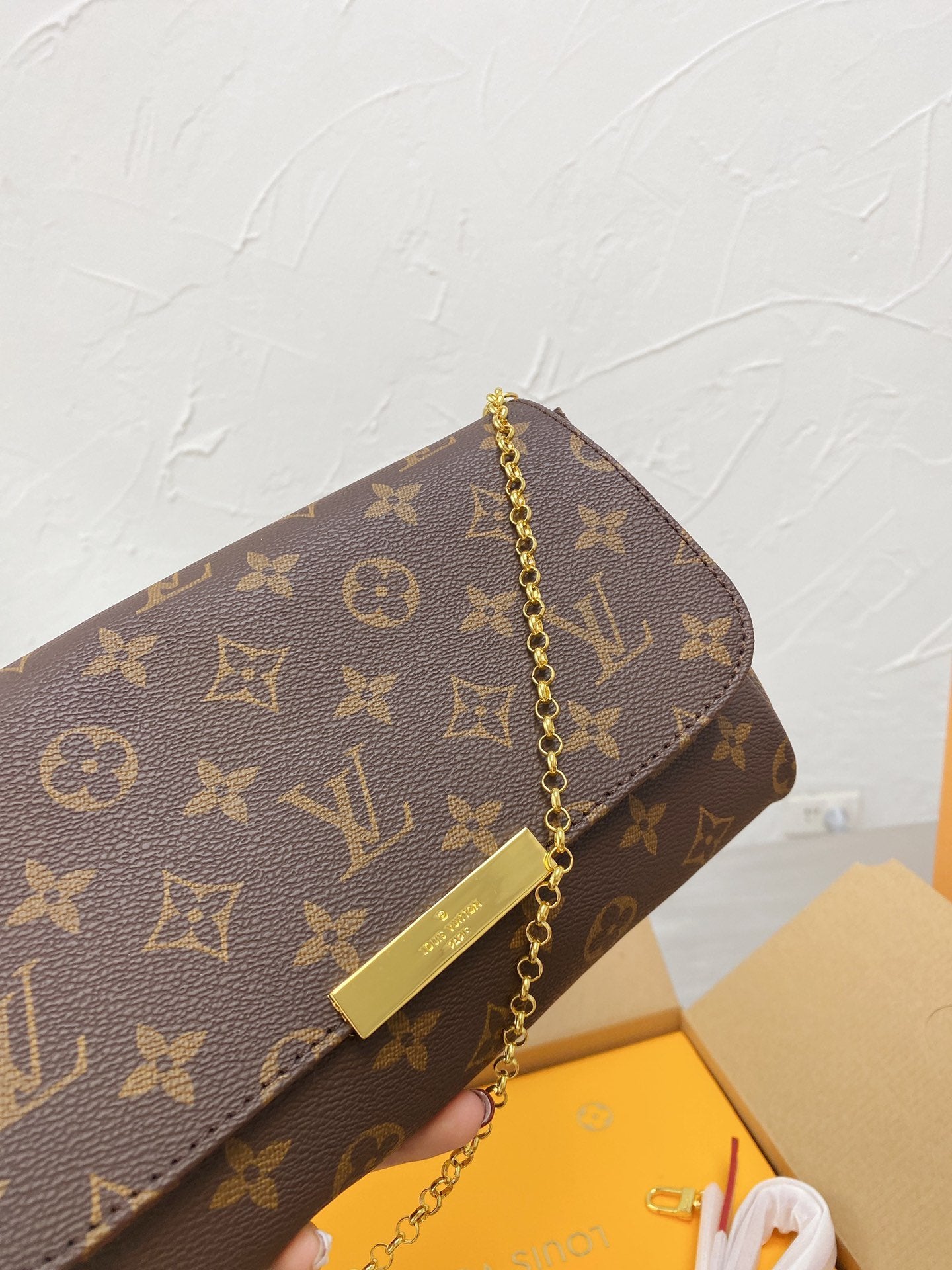 Designer Handbags louis vuitton 064