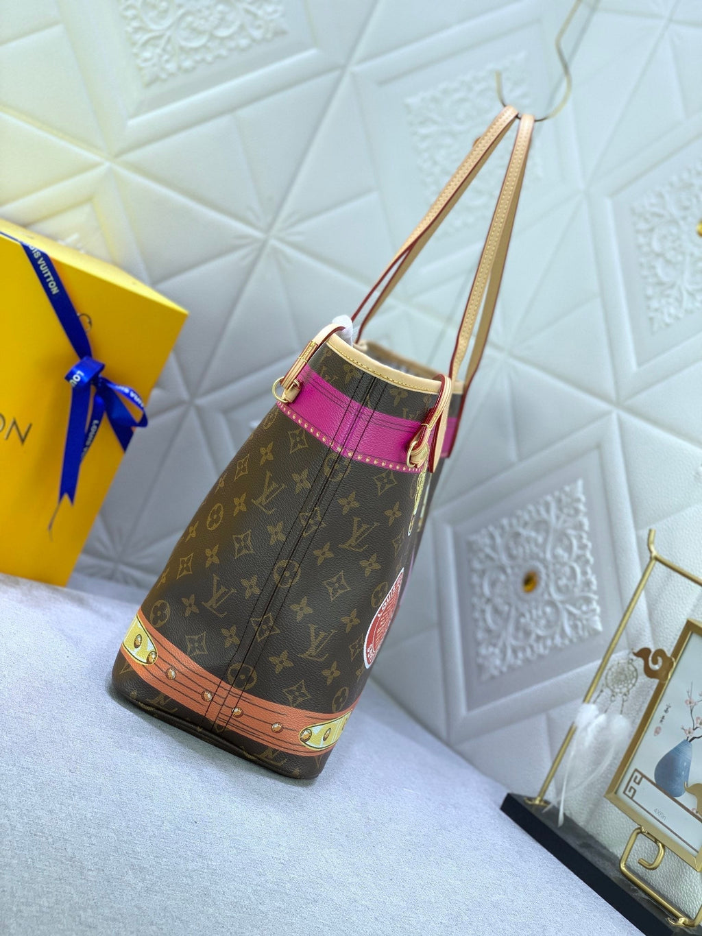 Luxury Bags Louis Vuitton  811