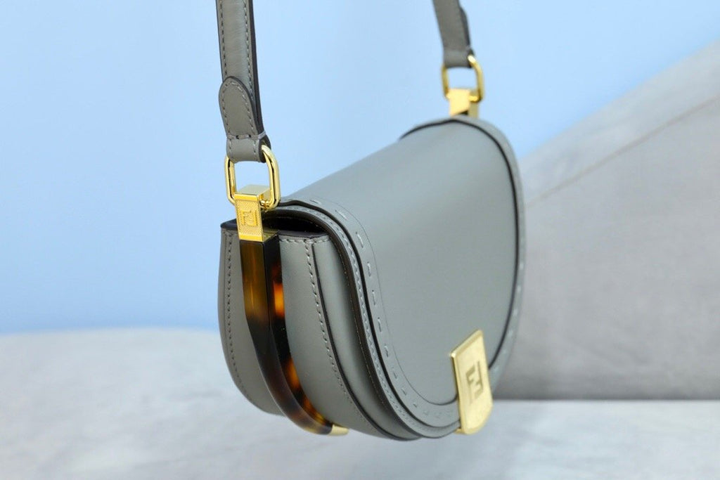 Designer Handbags Fendi 056