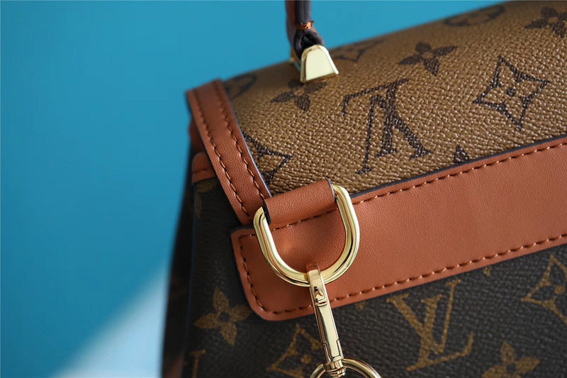 Luxury - Louis Vuitton Bags - 052